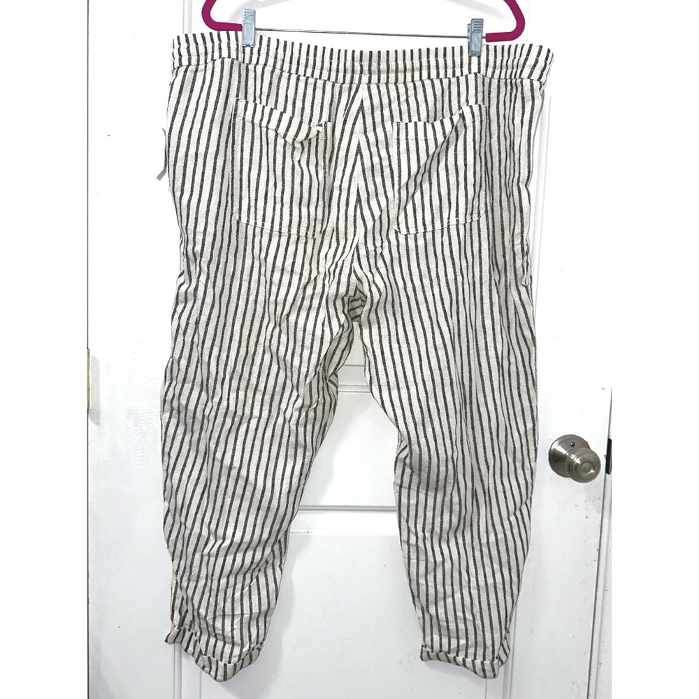 Old Navy Mid Rise Linen Blend Capri cropped stripe pants, size XXL NWT - Picture 3 of 5